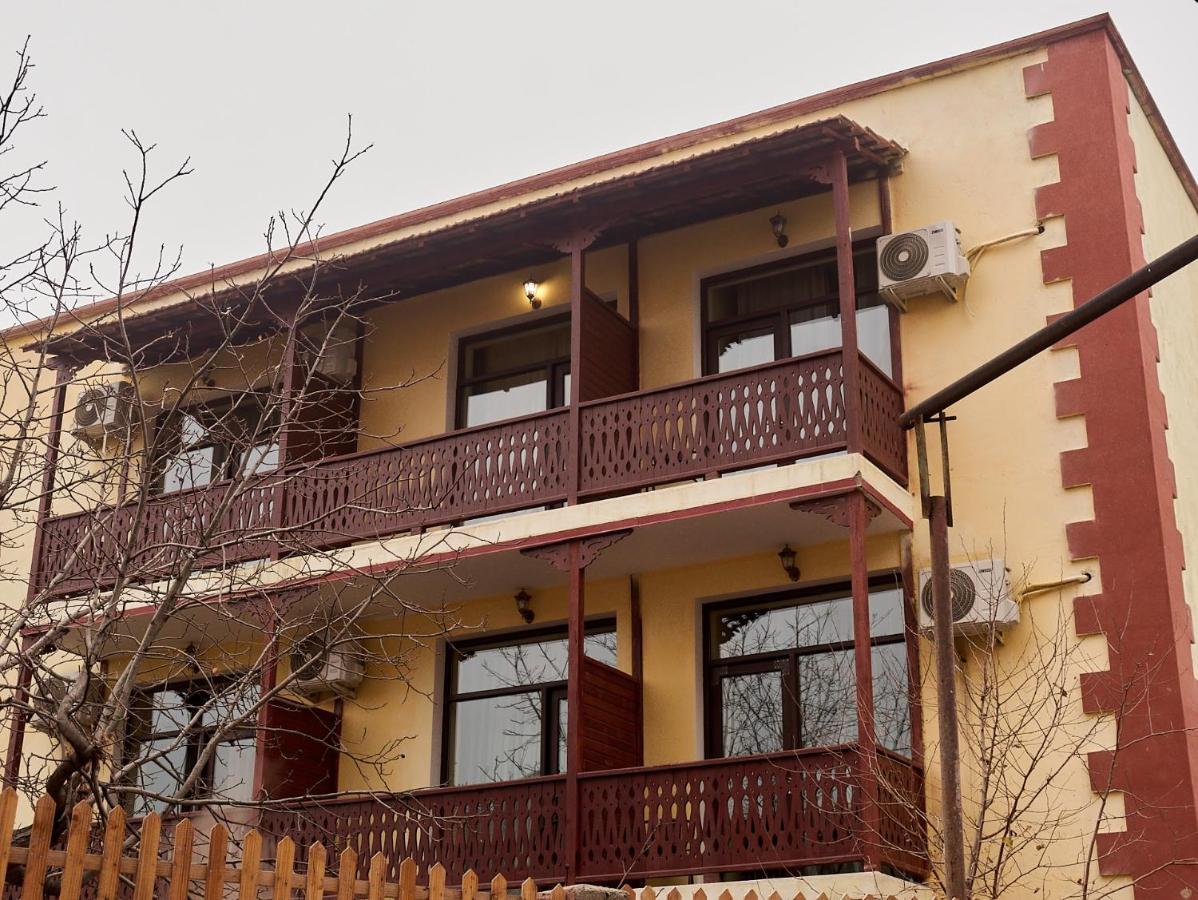 Old Armenia Hotel Yerevan Ngoại thất bức ảnh