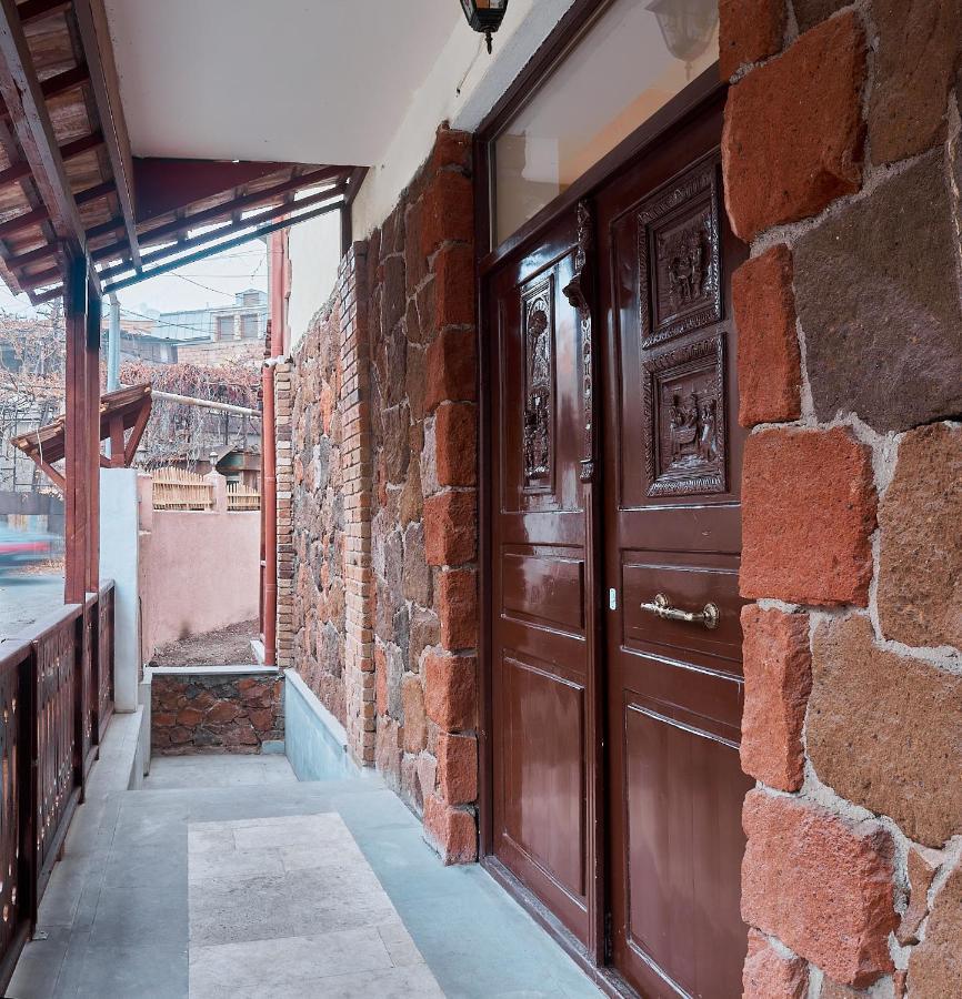 Old Armenia Hotel Yerevan Ngoại thất bức ảnh